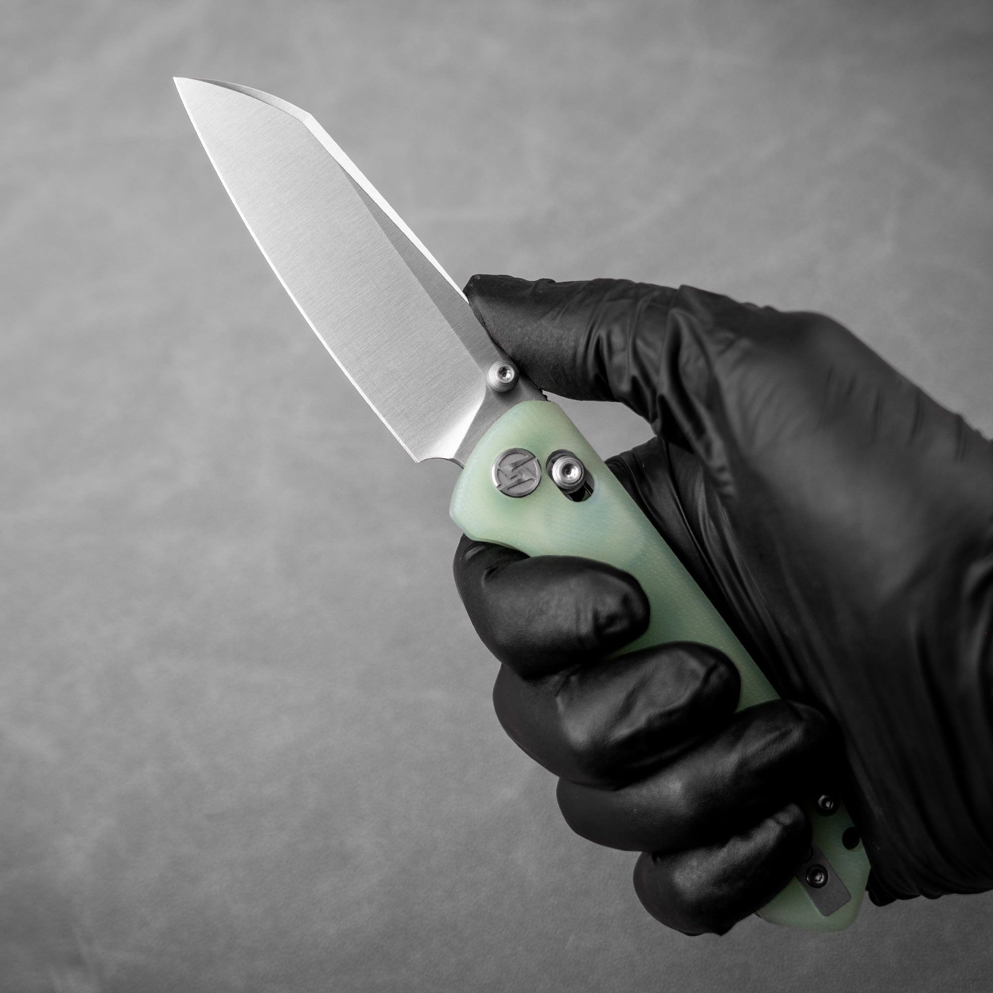 King Penguin G062 Folding Knife （3.35''+14C28N+Carbon fiber surface G10 Handle）-Crossbar Lock-Thumb Stud-Olitans